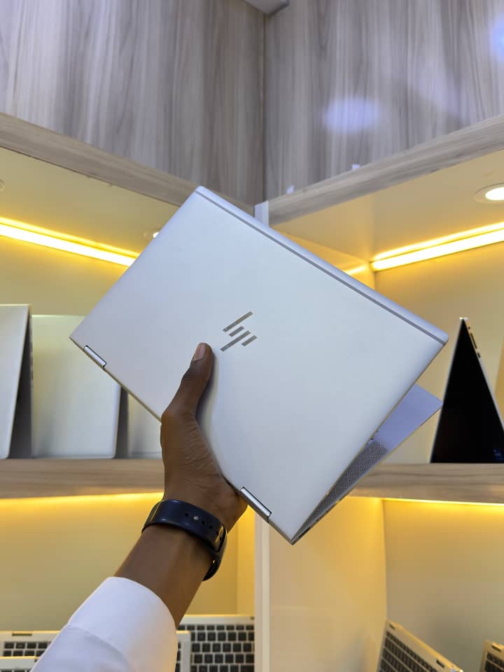 HP EliteBook x360 (Core i5)