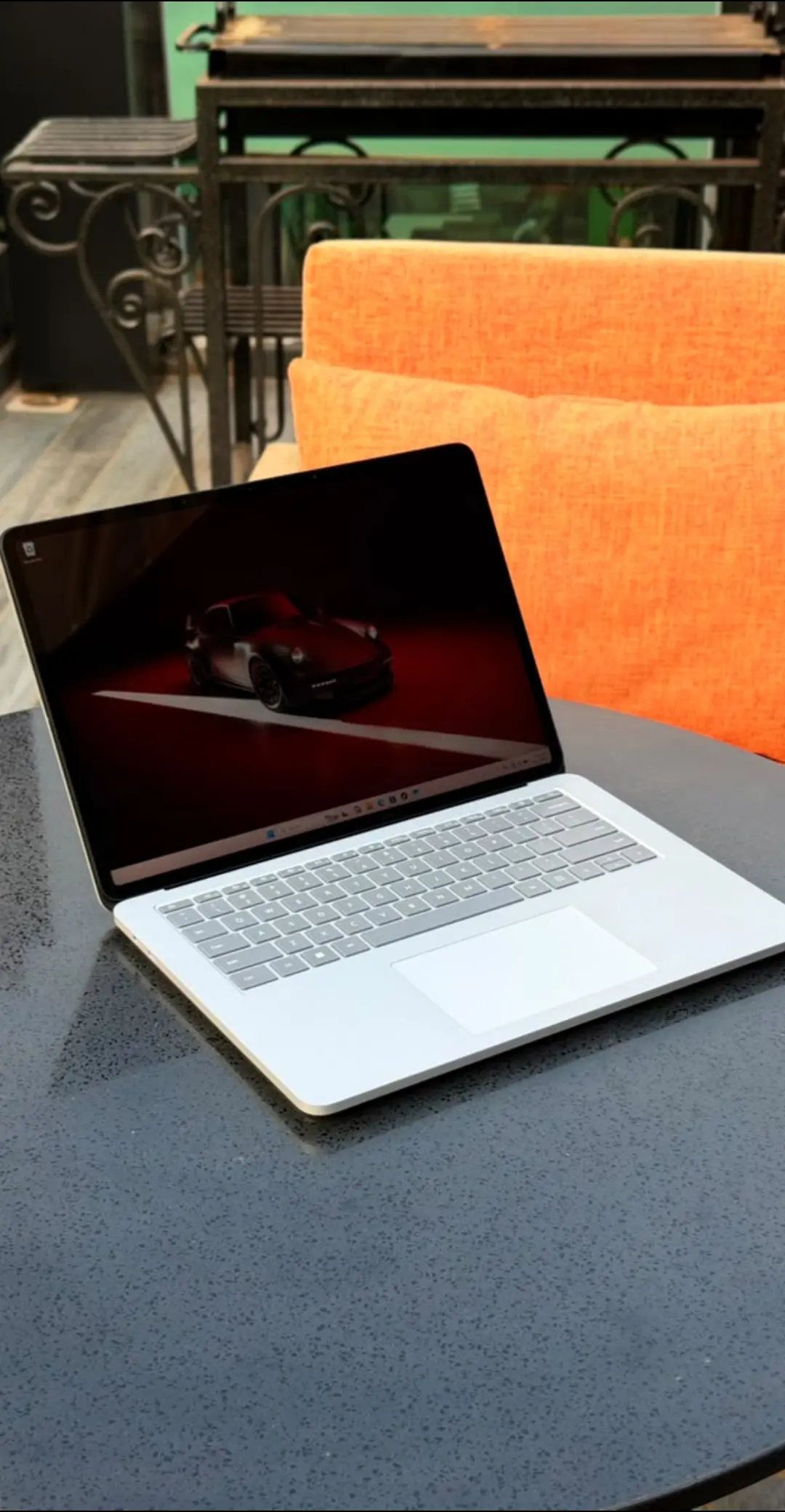 Microsoft Surface Laptop (Platinum)