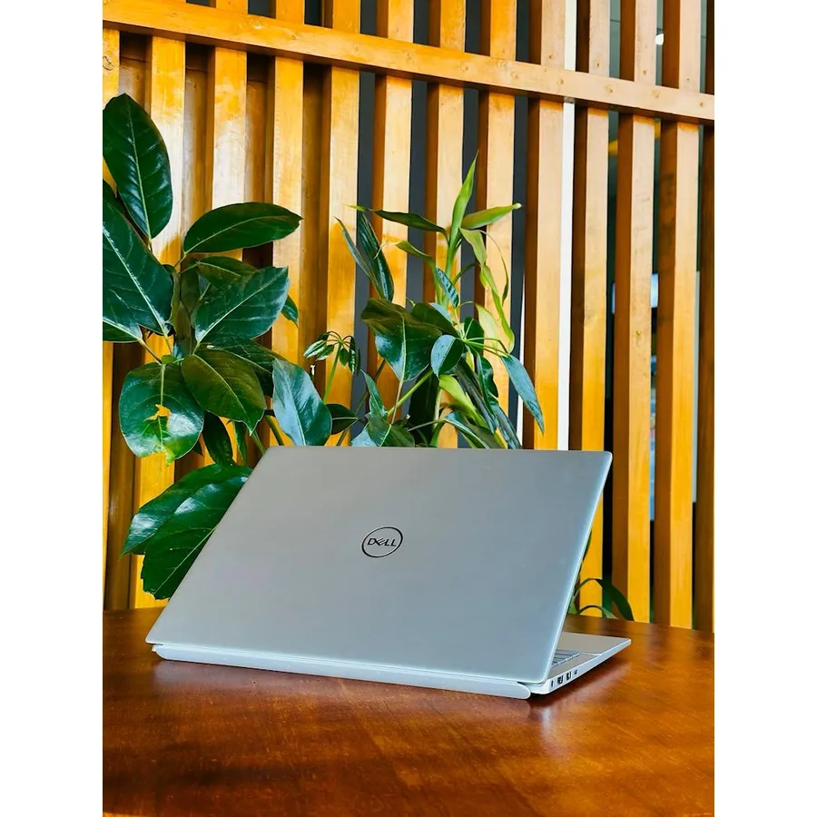 Dell Latitude 7390