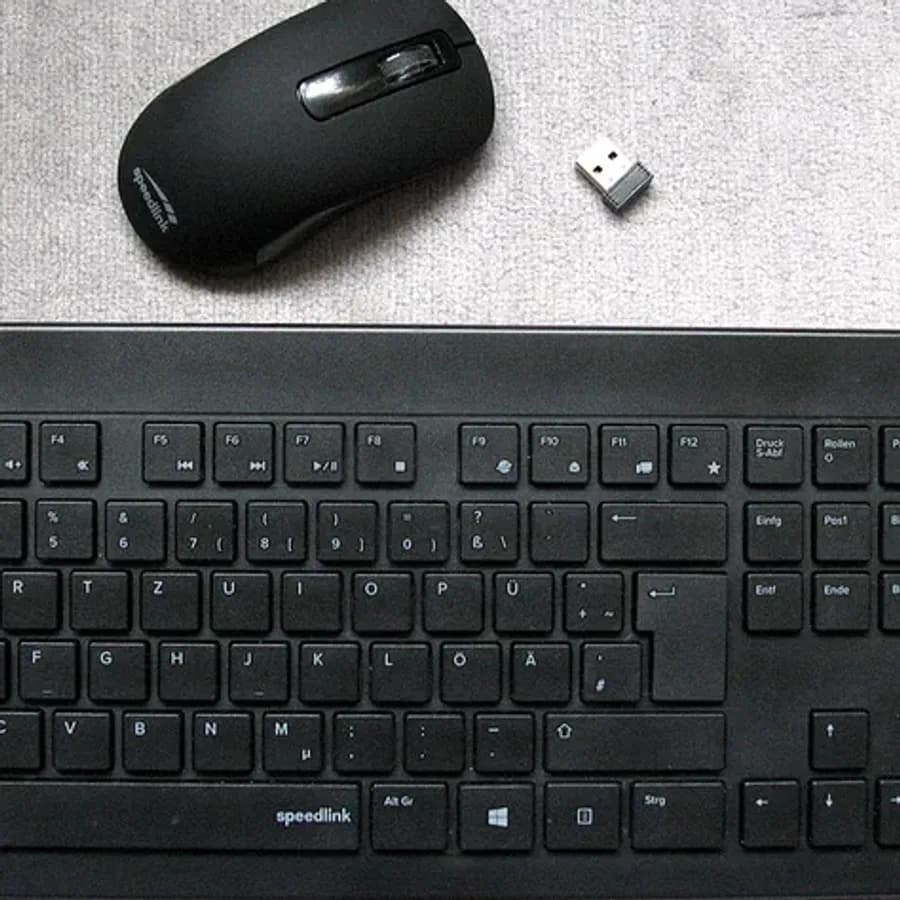Logitech MK270 Wireless Combo view 3