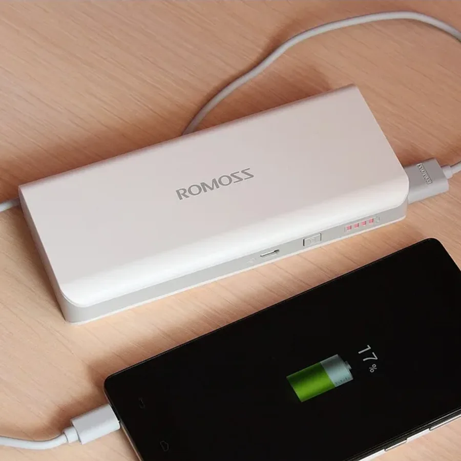 Mercury 10,000mAh Power Bank view 2