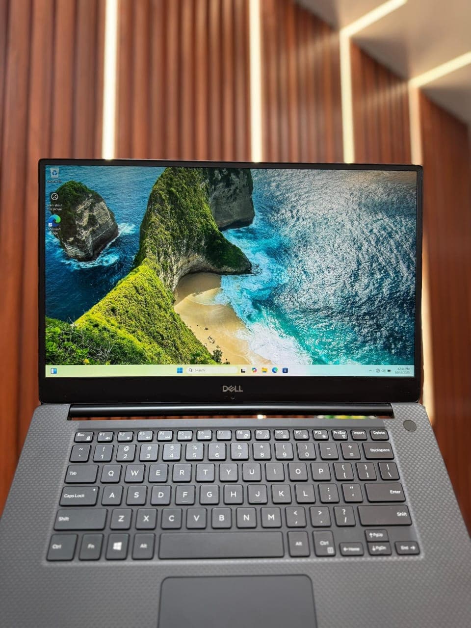 Dell XPS 15 9500