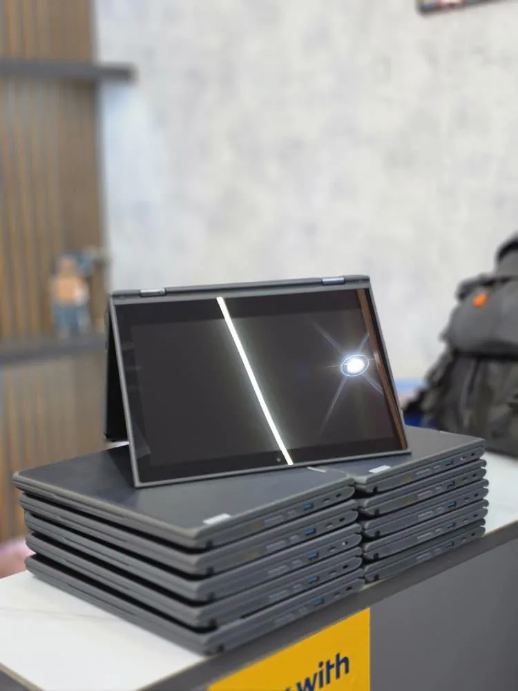 Lenovo ThinkPad Yoga X380